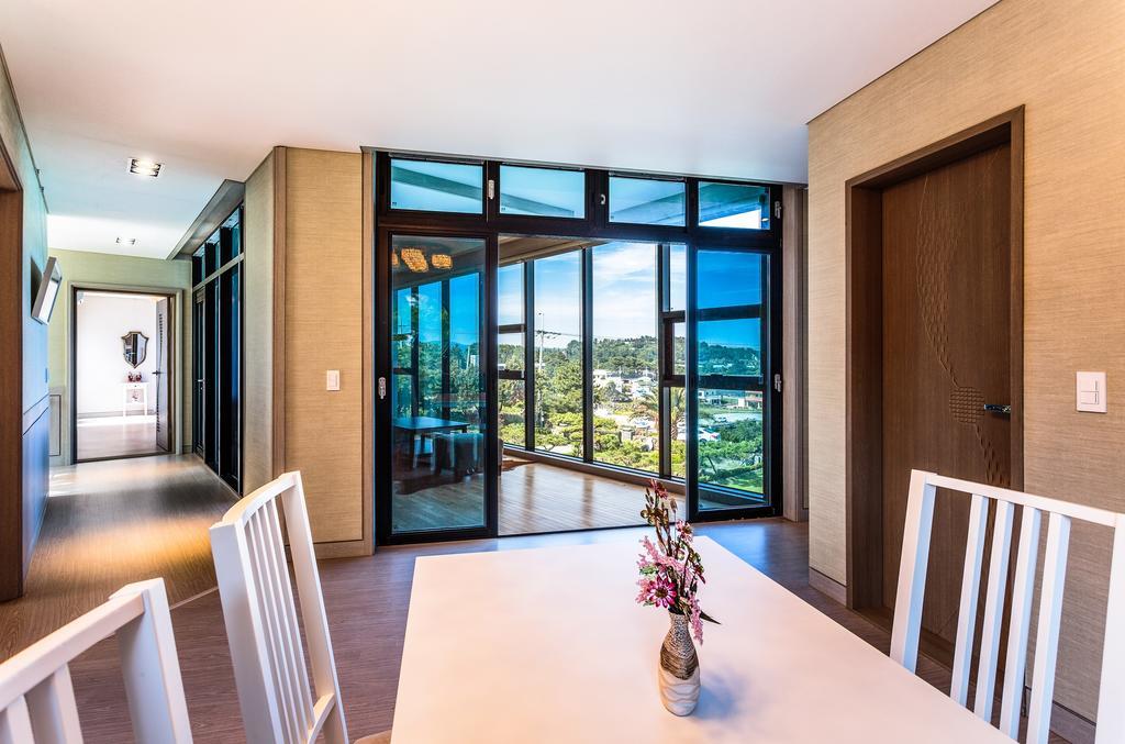 Cobeach Familiar Pension Согвипхо Экстерьер фото