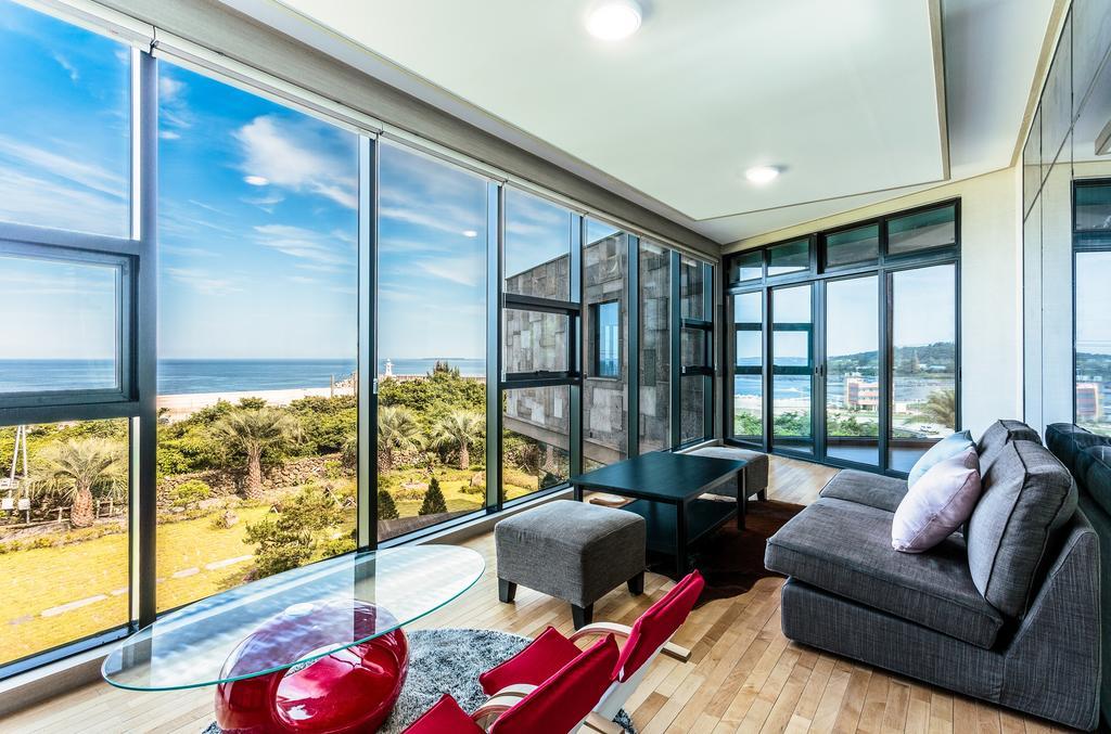 Cobeach Familiar Pension Согвипхо Экстерьер фото