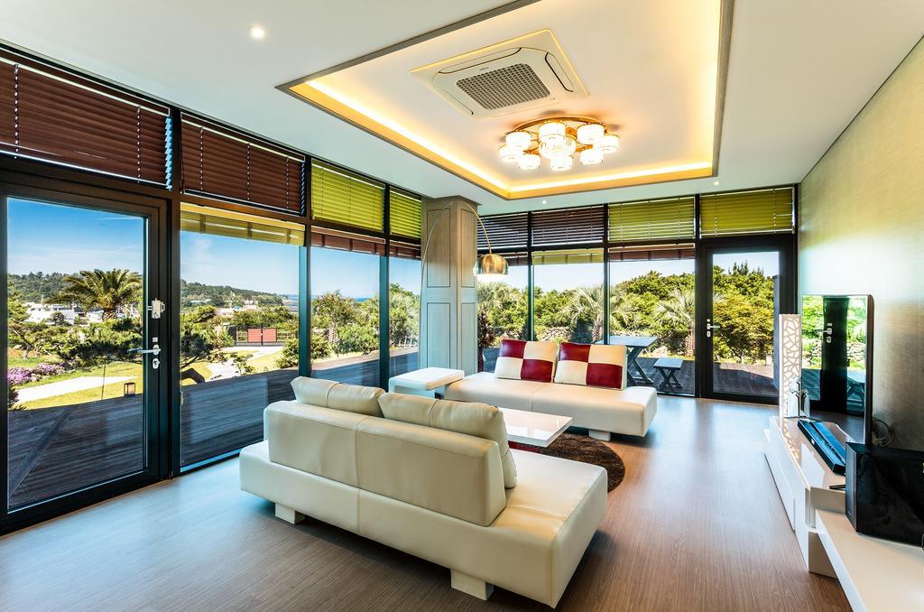 Cobeach Familiar Pension Согвипхо Экстерьер фото