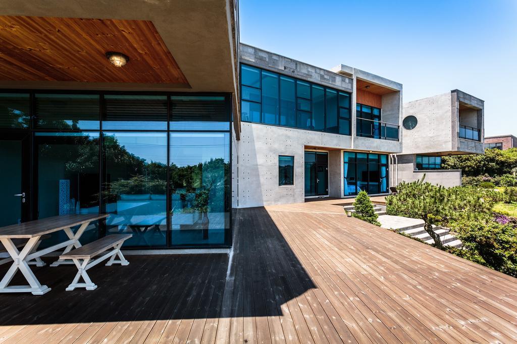 Cobeach Familiar Pension Согвипхо Экстерьер фото